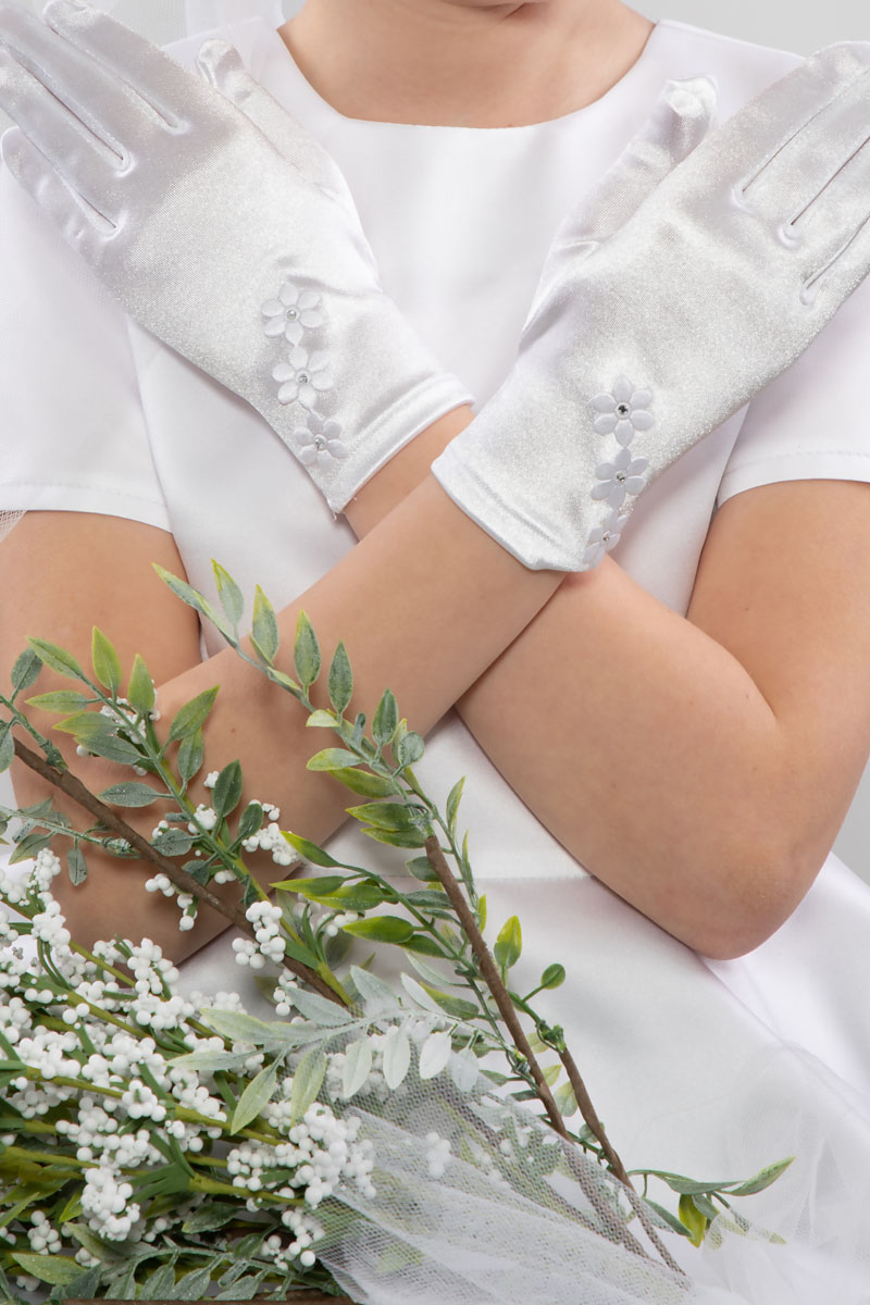 Gładkie rękawiczki z białymi kwiatkami z kryształkami NR0